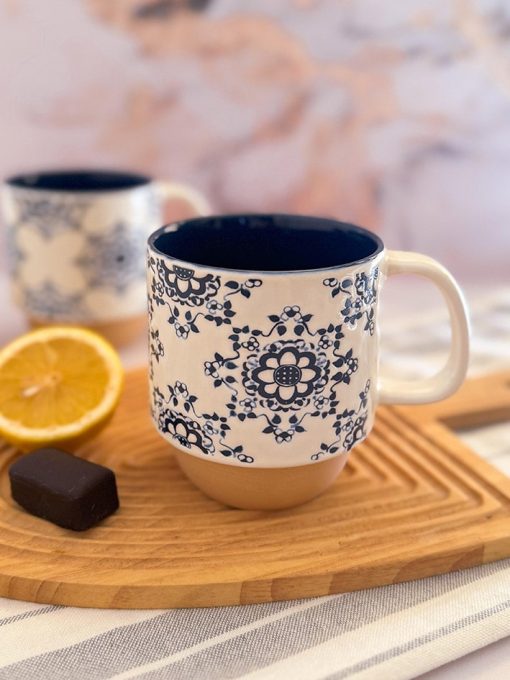 ماگ سرامیکی داخل رنگی با نقش و طرح آبی