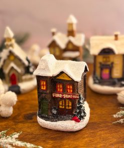 کلبه چراغدار کریسمسی در 4 طرح مختلف کد C111321