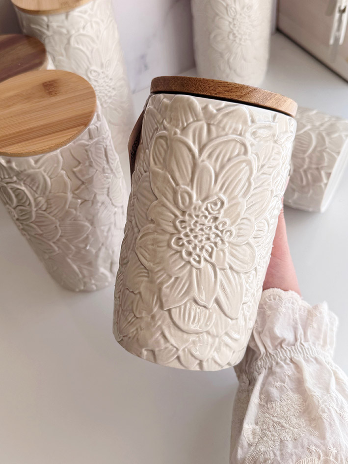 بانکه های طرح برجسته در دو سایز کد ba111135