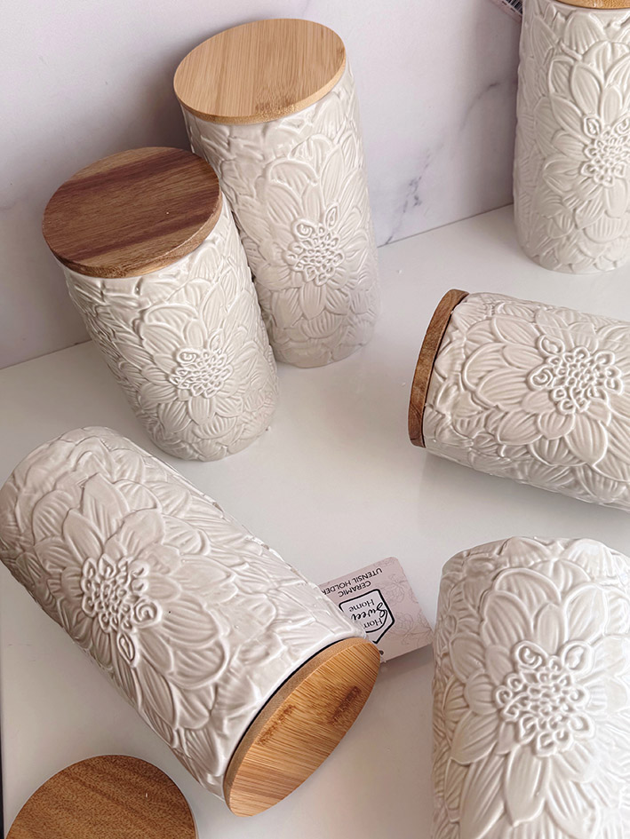 بانکه های طرح برجسته در دو سایز کد ba111135